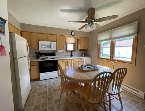 lake-carlos-villa-16