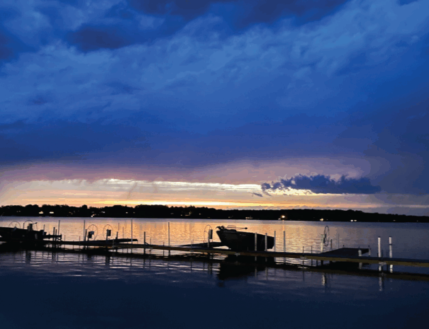 lake-carlos-villas-summer-sunsets